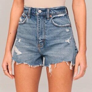 A&F The Mom Short High Rise (Curve Love)
